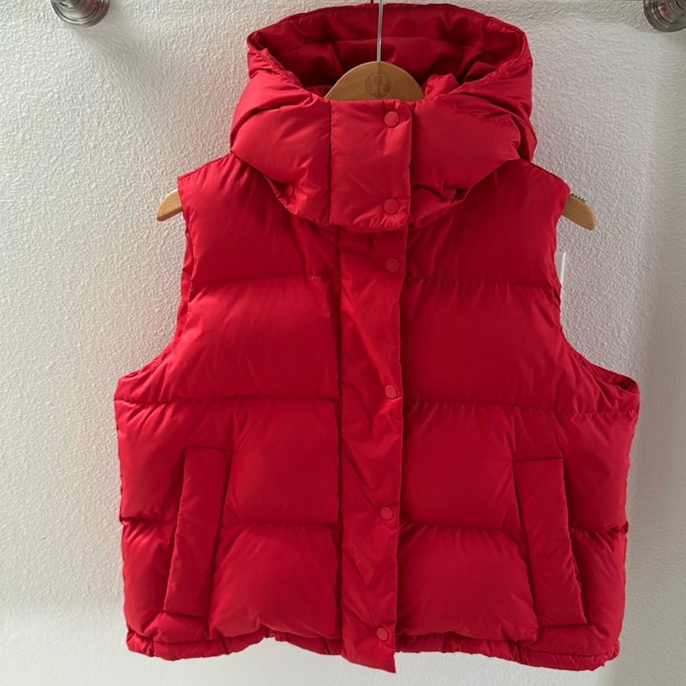 Lululemon wunderpuff vest size 6